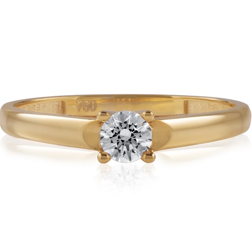 Gold ring with diamond